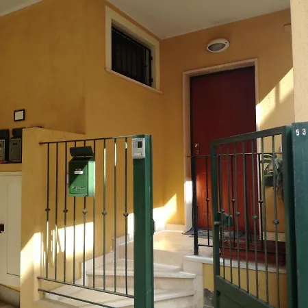 公寓 Casa Di Leo Pirri *